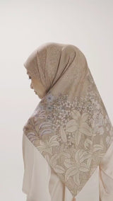 BALIA SCARF