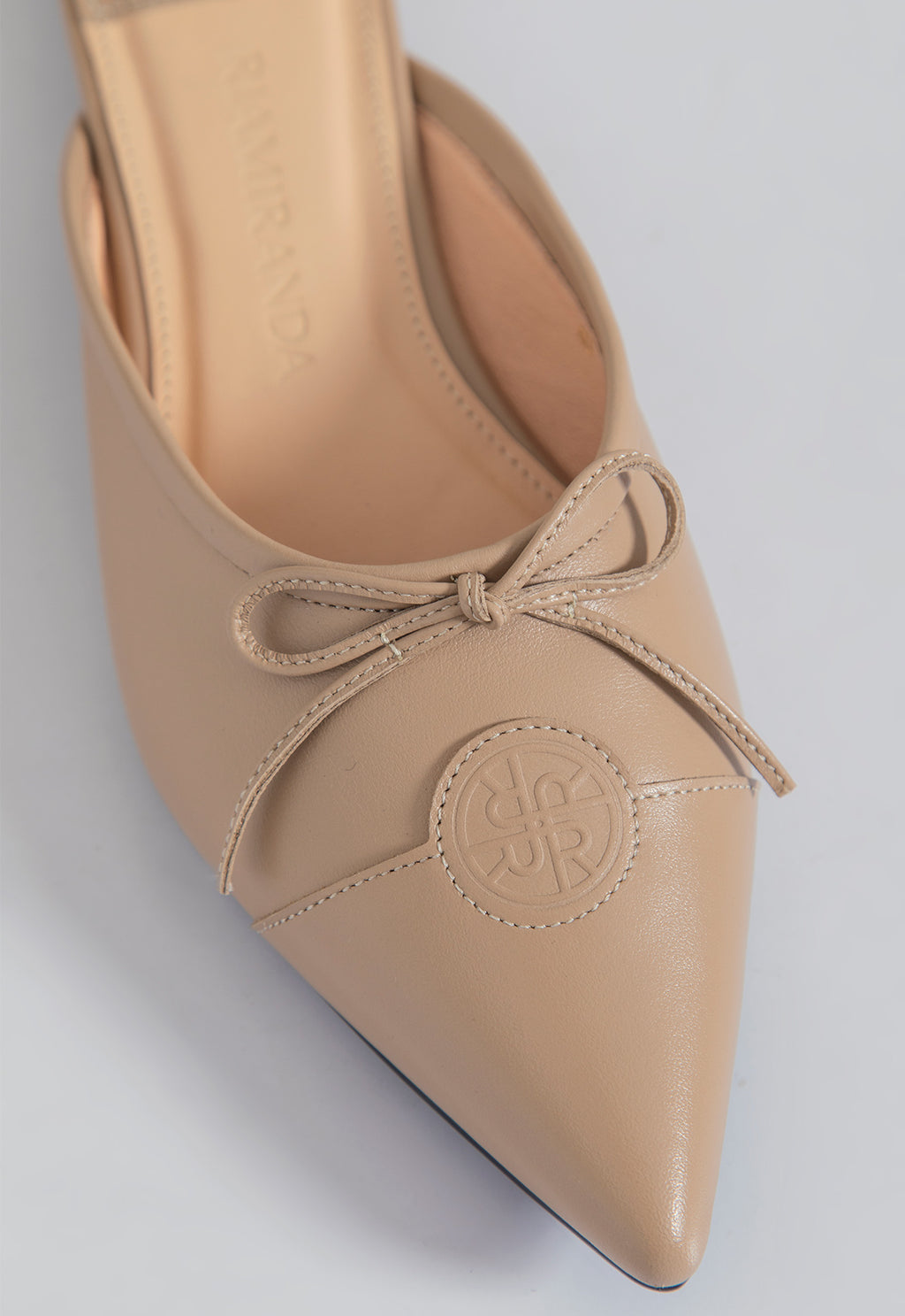 AIRA MULES