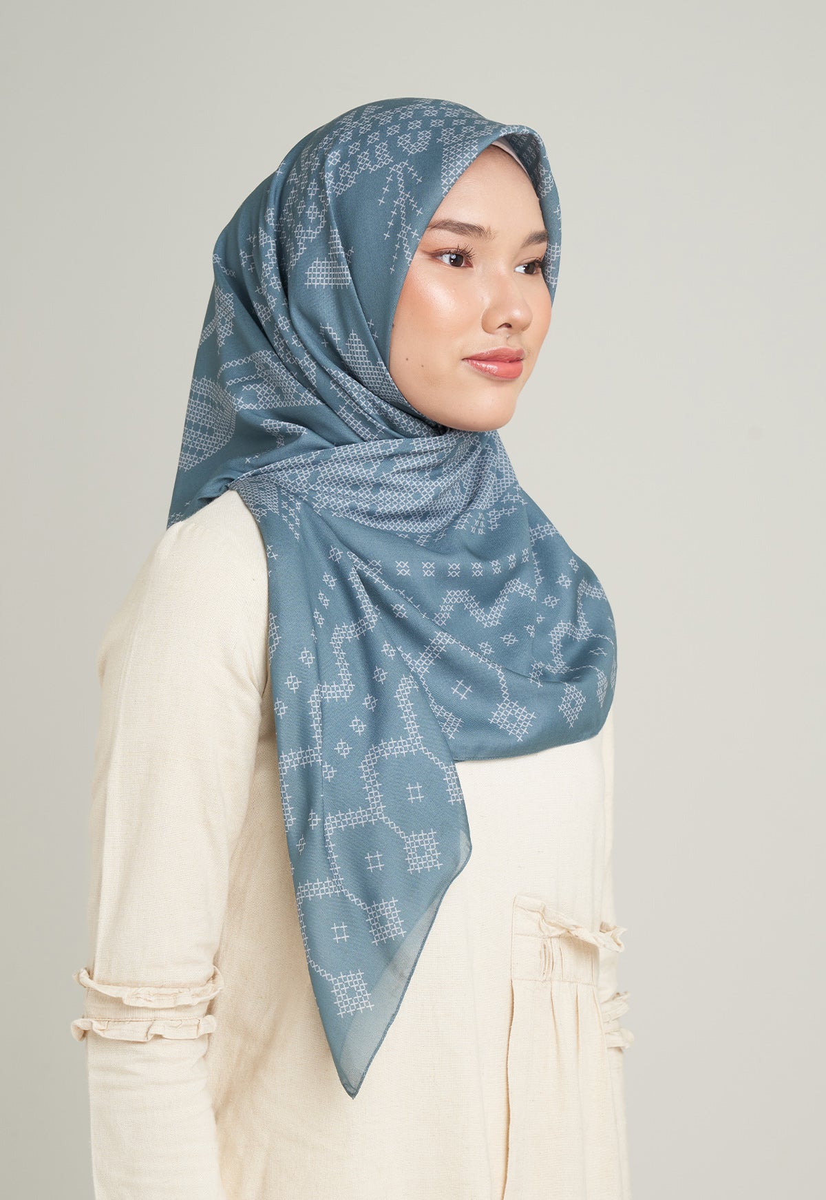 DONGSON SCARF DEEP OCEAN